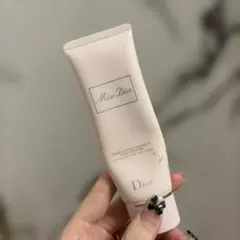 Miss Dior ハンドクリーム