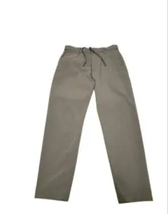 UNIQLO x Theory カーキ スラックス