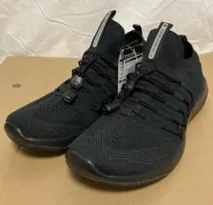 【新品】デサント　ランニングシューズ　モーションファスト 　ブラック　26.0㎝