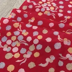 着物 はぎれ 714 生地 布 ハギレ アンティーク 絹　古布　和布　古裂　和柄