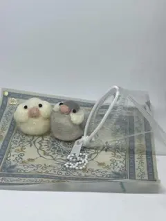 羊毛フェルト 文鳥さんクリアケースチャーム