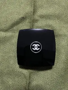 CHANEL アイシャドウパレット 328 Bury Wavre