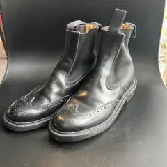 【ほぼ新品】◾️トリッカーズ◾️サイドゴアブーツ◾️シルビア◾️ウイングチップ◾️ブラック トリッカーズ L2754 SILVIA(シルビア)サイドゴアブーツ ウイングチップ