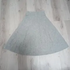 UNIQLO グレー フレアスカート S