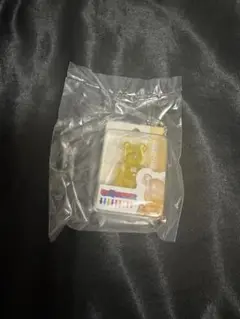 BE@RBRICK ベアブリック ガチャガチャ　イエロー