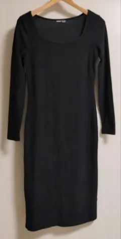 SHEIN　無地ニットロングワンピース　サイズM