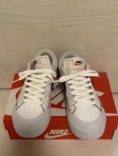 NIKE COURT LEGACY LIFT 24cm