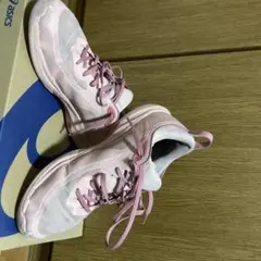 asics バスケットボールシューズ ピンクのサムネイル