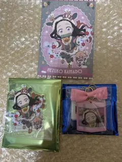 鬼滅の刃　クリスマス　アクリルスタンド　チャーム　ポストカード　竈門禰豆子