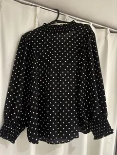 ドット柄ブラウス長袖