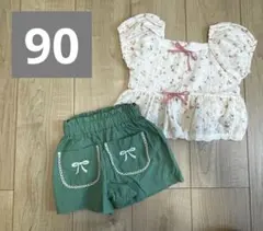 momoann.花柄トップスとショートパンツセット 韓国❤️のサムネイル