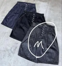 BELVET Star Studded Rigid Tuck Shorts - メルカリ
