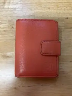 オレンジレザー二つ折り財布