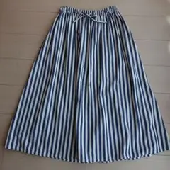 Anne number of しばらくぶりのストライプ スカート ハチテン