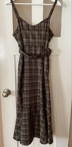 チェックワンピース