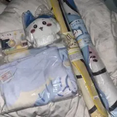 ちいかわブランケット•フロアマット•ぬいぐるみ•ルームライト
