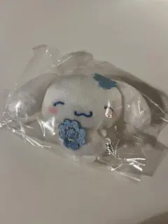 シナモロール　シークレットマスコットブローチ