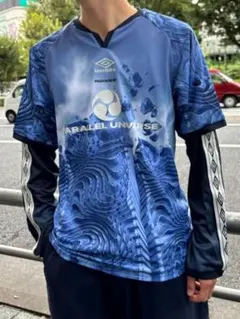 Umbro グラフィック長袖 カットソー パラノイド 新品 タグ Mのサムネイル