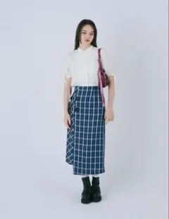 【美品】tinajojun / ラップ風チェック柄スカート