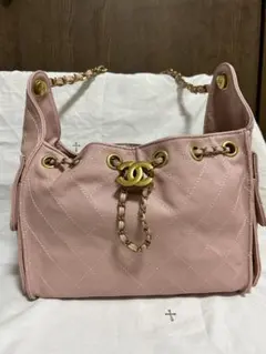 CHANEL マトラッセ チェーンショルダーバッグ ピンク　ノベルティのサムネイル
