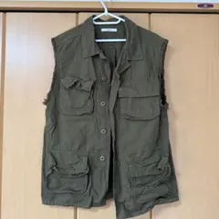 Giapanic オリーブ色 ノースリーブベスト