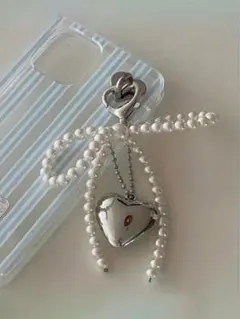 パールキーホルダー
