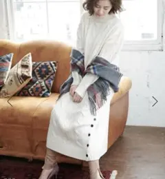 ハイネックニットワンピース