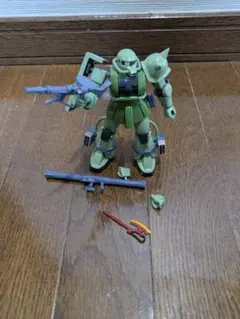 プラモデル ガンダム　ガンプラ　HG ザク　ジャンク　武器　完成品　[送料無料]のサムネイル