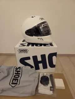 ☆【やや傷あり】SHOEI WYVERN ゼロ ホワイト　サイズL ヘルメットのサムネイル