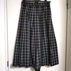 美品　未使用に近い　ブラック　チェック柄　ロングプリーツスカート