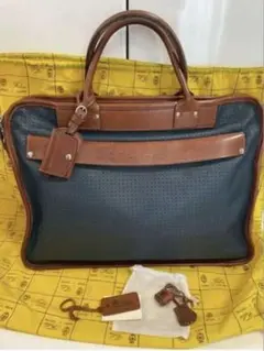 新品・未使用品】フェリージ ブリーフケース 8637/2/DS トルトラ