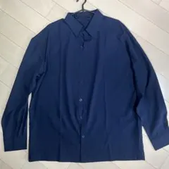 MANFINITY ネイビーのYシャツ