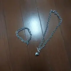 シルバー ハート型チャーム ネックレス