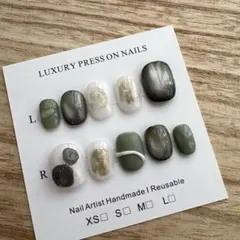 【現品】　深緑マグネットネイル / 0-3-2-4-7/ 即購入OK