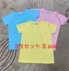 Tシャツ　半袖　スポーツウェア　トレーニングウェアのサムネイル