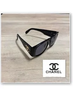 CHANEL 5111 ココマーク カメリア マトラッセフレーム サングラス CHANEL 5111 ココマーク カメリア マトラッセフレーム サングラス