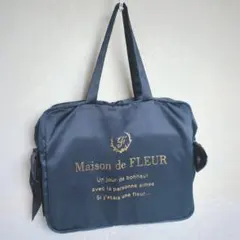 メゾンドフルール　ダブルリボンキャリーオンバッグ　ネイビー色