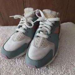 ナイキ　エア　ハラチ　23