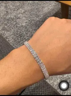 モアサナイト　ダイヤモンドのブレスレット
