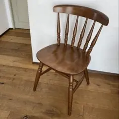 木製 アンティーク調 レトロ スピンドルバックチェア ブラウン