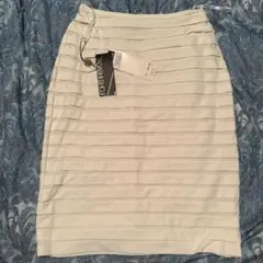【新品】TADASHI SHOJI ホワイト タイトスカート XXSのサムネイル