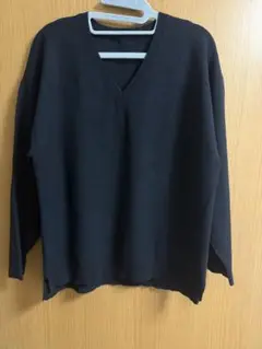 ユニクロ UNIQLO ウォッシャブルミラノリブニットVネックセーター