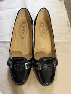 TOD'S エナメル ビットレザー フラット パンプス レディース 未使用級