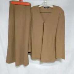 ROMAN CASTILE ベージュ セットアップ 13