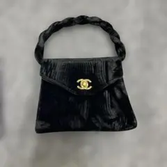 CHANEL ベルベット ショルダーバッグ ココマークのサムネイル