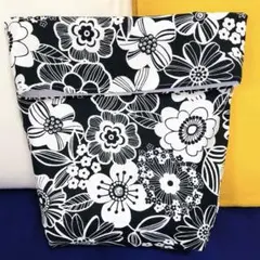 【新品未使用品】ハンドメイド バッグインバック ボタニカル 黒 花柄 シーチング