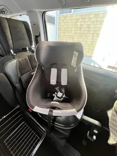 Item thumbnail for item 5bf4b208-0b35-4474-970a-e5a1e6e3f18c