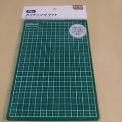 Seria 方眼付 カッティングマット 約22.5×15cmのサムネイル