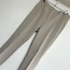 UNIQLO 感動パンツ スリムストレート ベージュ 70×97 レディース