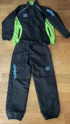 UMBRO／アンブロ　 キッズウインドブレーカー上下セット 140